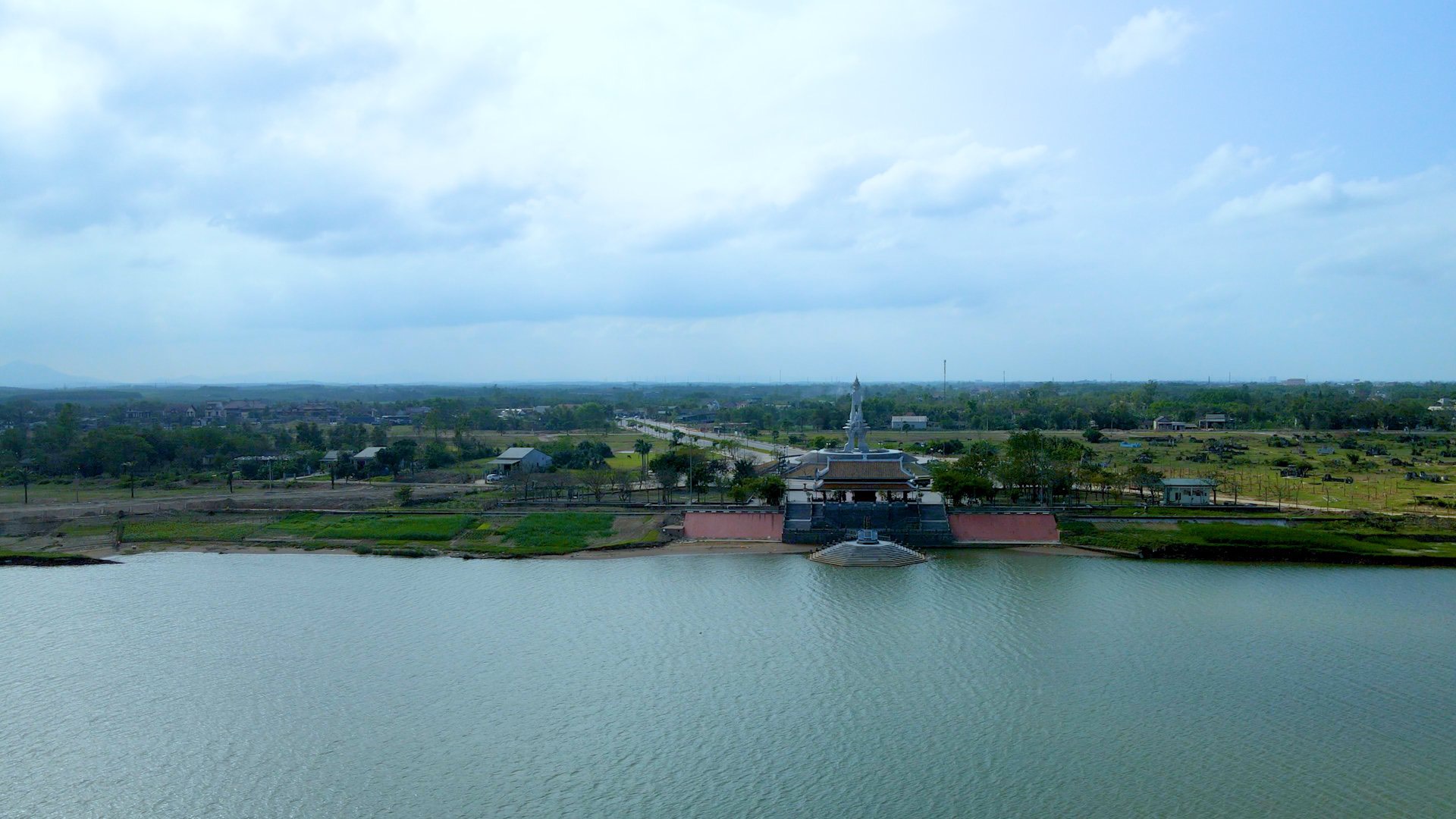 Tượng đài