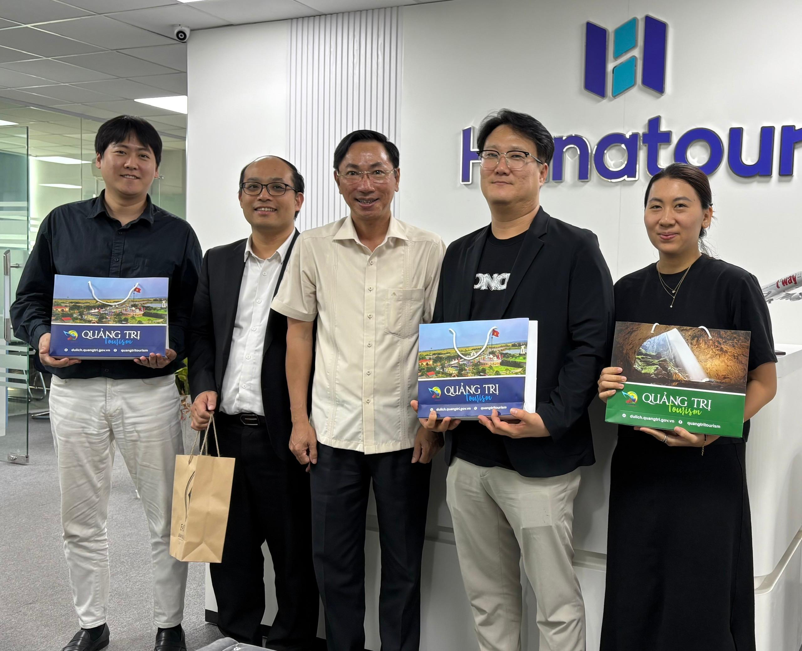 Xúc tiến thị trường khách, đường bay trực tiếp từ Hàn Quốc đến Đồng Hới