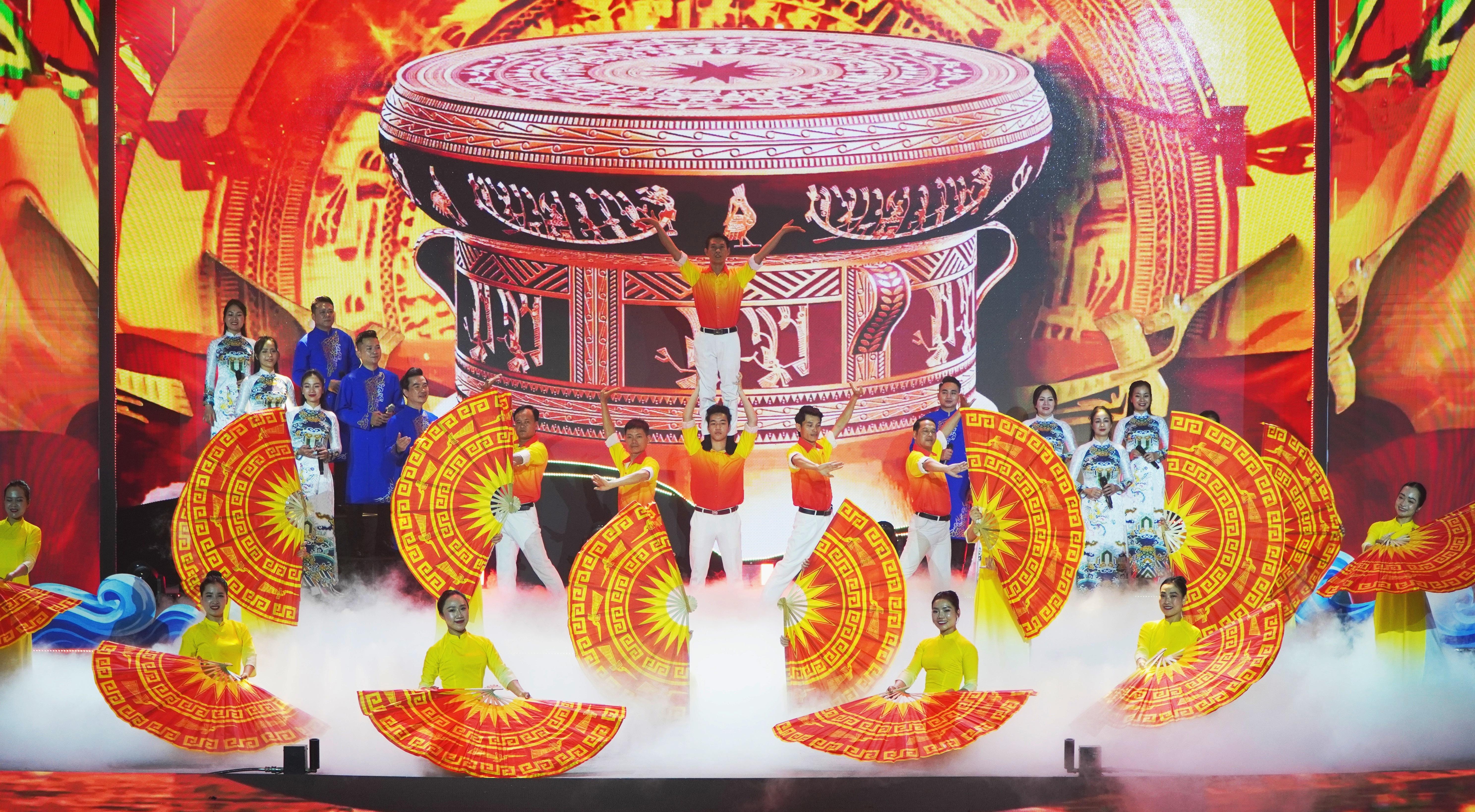 Thủ tướng Phạm Văn Đồng trọn đời vì nước, vì dân