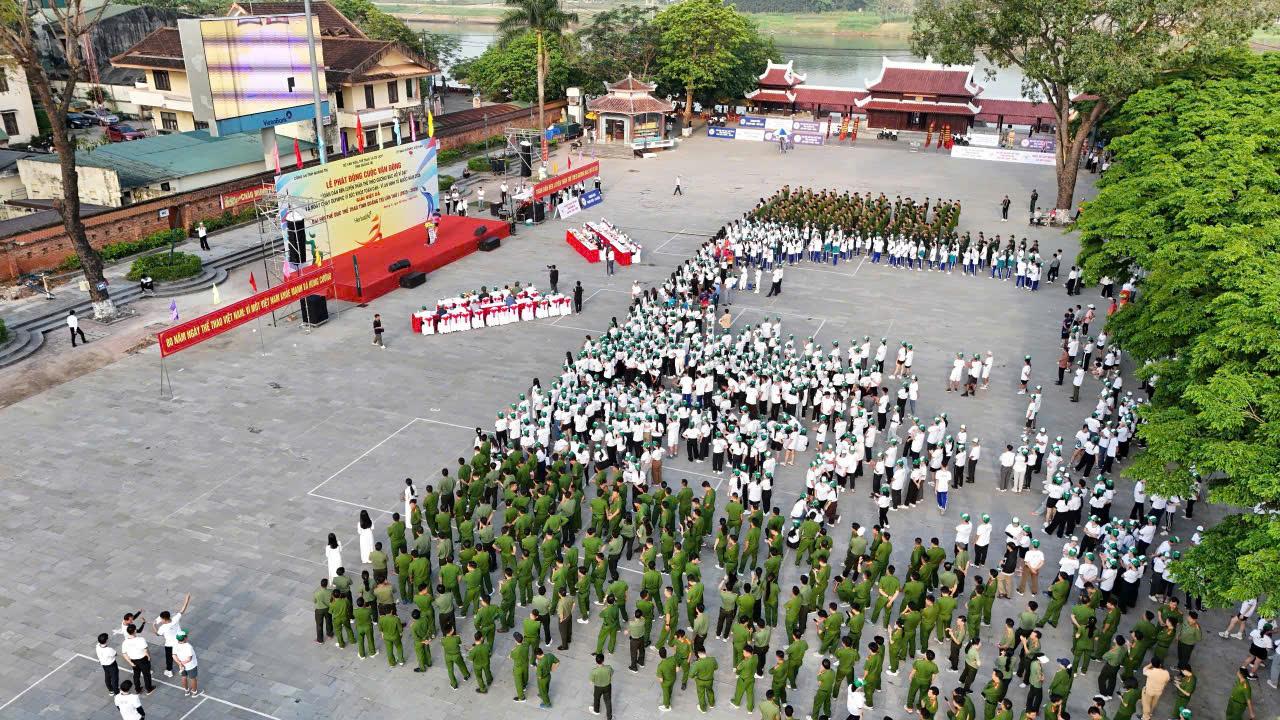 Lễ phát động Cuộc vận động “Toàn dân rèn luyện thân thể theo gương Bác Hồ vĩ đại”