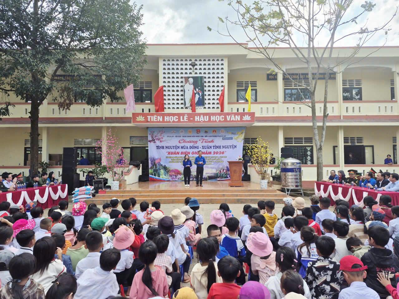 Thư viện tỉnh lan tỏa văn hóa đọc tại Chương trình “Xuân biên giới” năm 2026